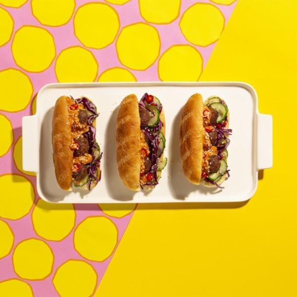 Hot dog asiatici con polpette all’avena